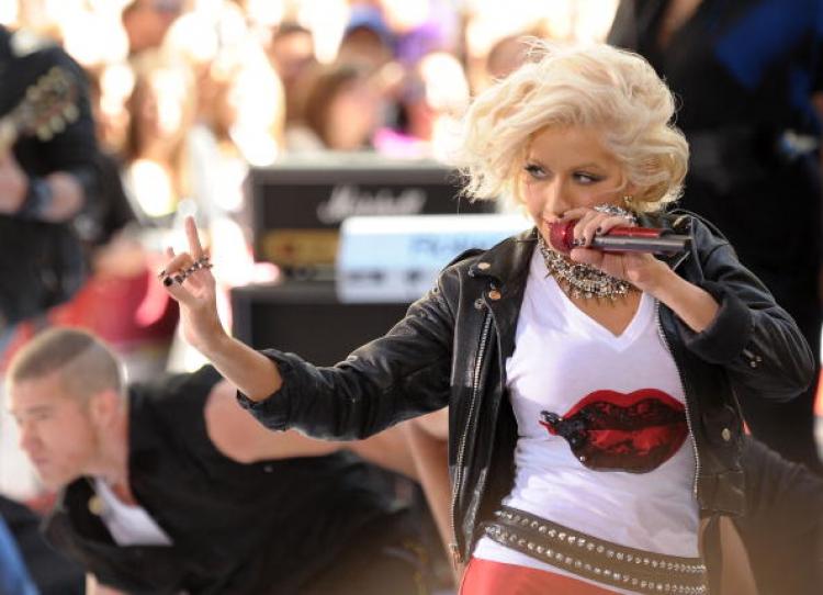 Christina Aguilera performs on NBC's 'Today' in Rockefeller Center on June 8 in New York City. (Michael Loccisano/Getty Images)