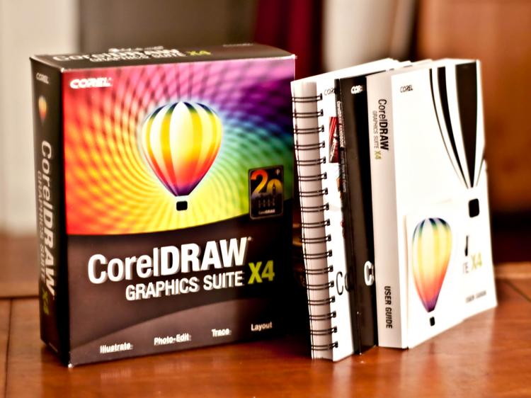 DESIGN PACKAGE: A box shot of CorelDRAW Graphics Suite X4 and three reference and tutorial books that are included with the software.  (Joshua Philip/The Epoch Times)