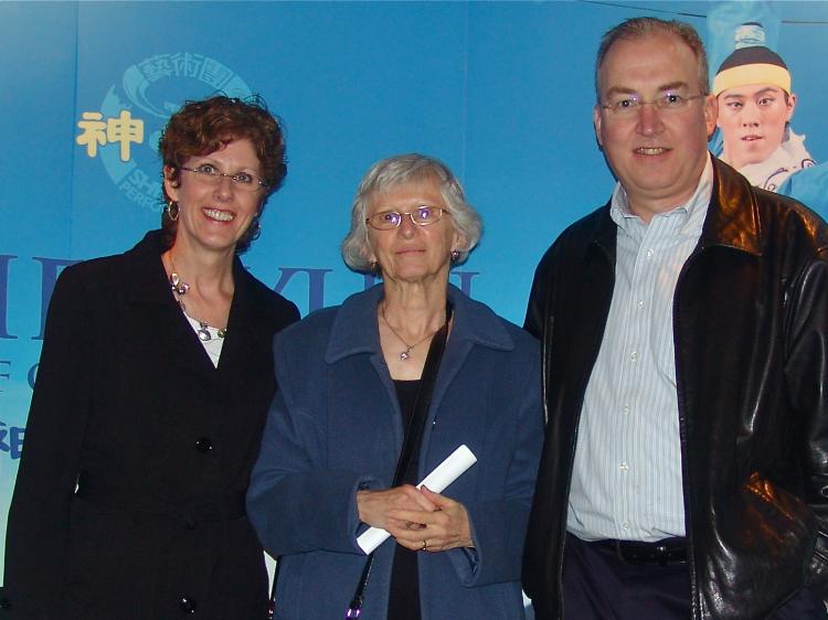 Loia Kelso and her husband, Robert Kelso, drove from Indianapolis just to see Shen Yun. (Charlie Lu/The Epoch Times)