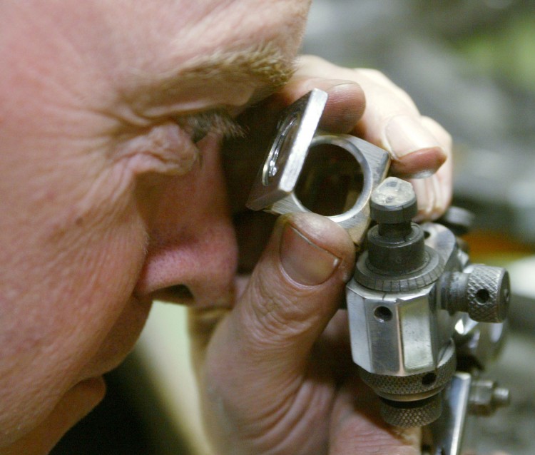 Diamond Polisher in Antwerp