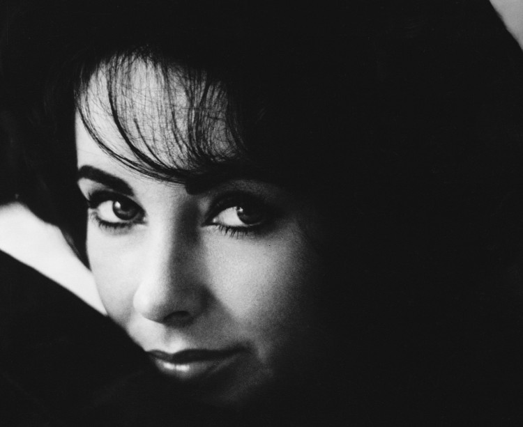 The late Elizabeth Taylor, a film and fashion icon, loving mother, and humanitarian. (Courtesy of MPTV Images)