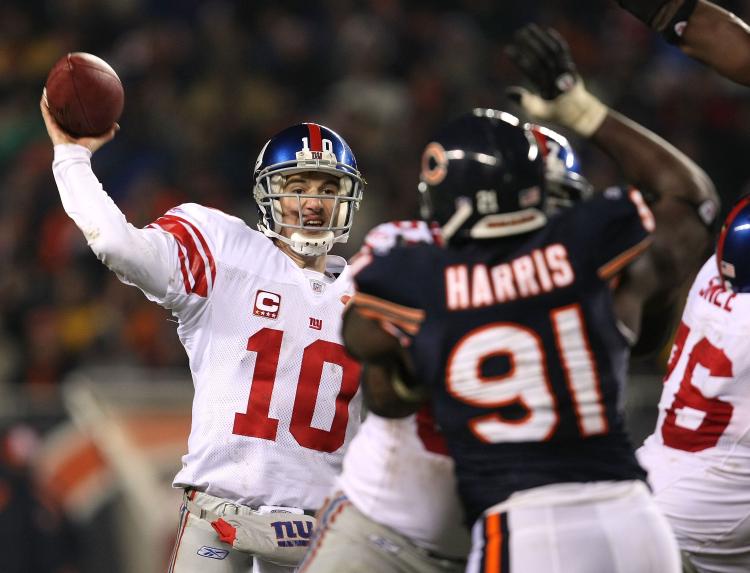 FAMILIAR FACES: Longtime NFC rivals, the Giants and Bears will meet for their second preseason game in the Windy City.  (Jonathan Daniel/Getty Images)