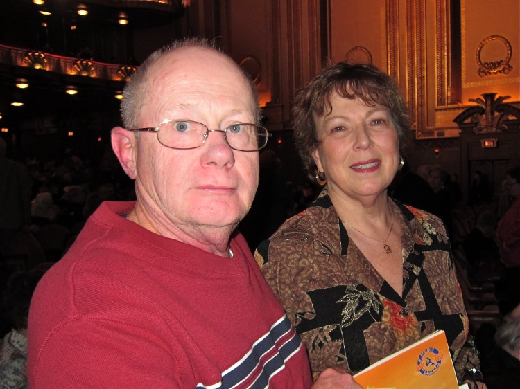 William Pulling and Barbara Moore relax during Shen Yun