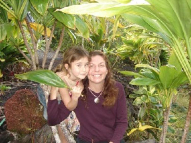 Kalama Becker with her daughter Malia. (Reiko Hamano)