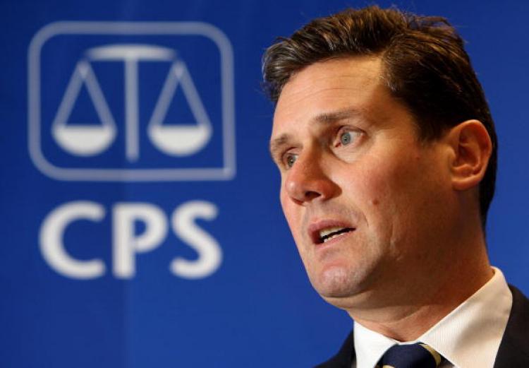 Director of Public Prosecutions Keir Starmer speaking at a press conference, September 2009 (Getty Images)