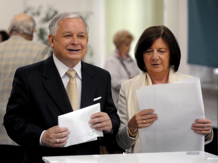 Polish President Lech Kaczynski with his wife Maria. (Janek Skarzynski/AFP/Getty Images)