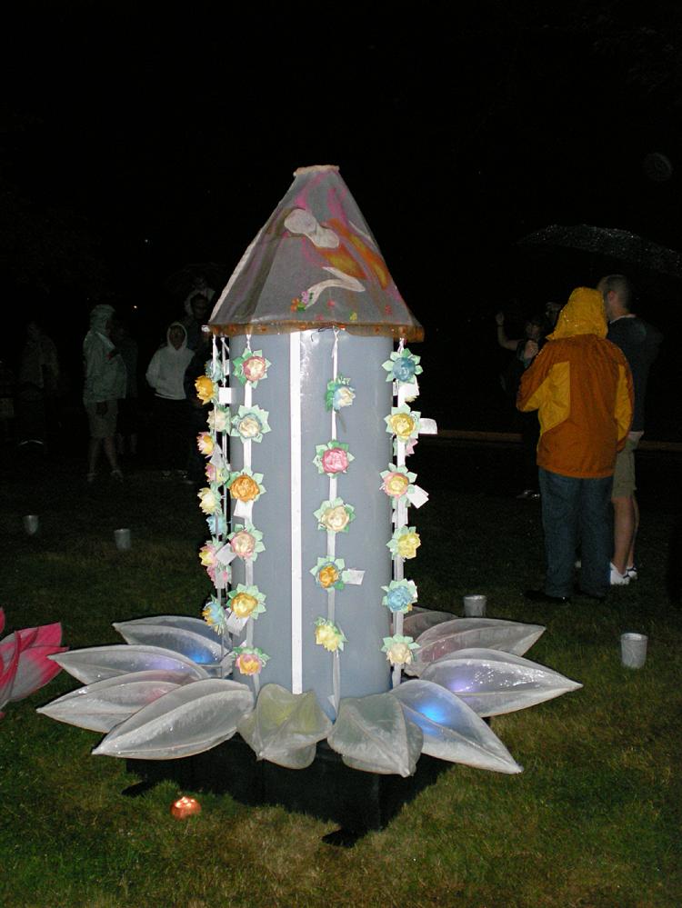 A lantern at the Falun Dafa display. (Joan Delaney/The Epoch Times)