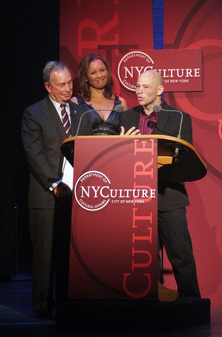 ARTS WINNERS: Dancer and choreographer Arthur Aviles accepts an award for Arts and Culture from Mayor Bloomberg and actress Vanessa Williams at the Apollo Theater Monday night. (Tim McDevitt/ Epoch Times)