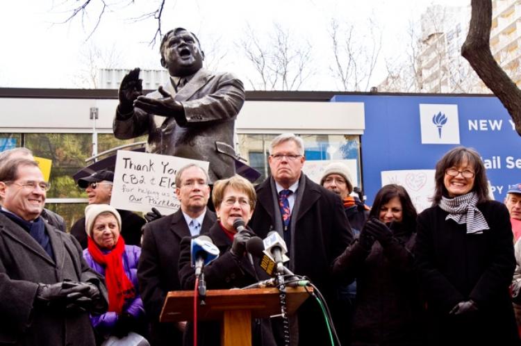 (L-R) Rep. Jerrold Nadler, Manhattan Borough President Scott Stringer, state Sen. Thomas Duane, activist Terri Cude, Community Board 2 chair Jo Hamilton, and state Assemblywoman Deborah Glick (C). (Phoebe Zheng/The Epoch Times)