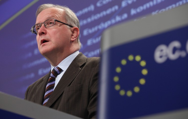 Press conference by Olli Rehn, Vice-President of the EC, on the vote in the Greek Parliament (European Commission)