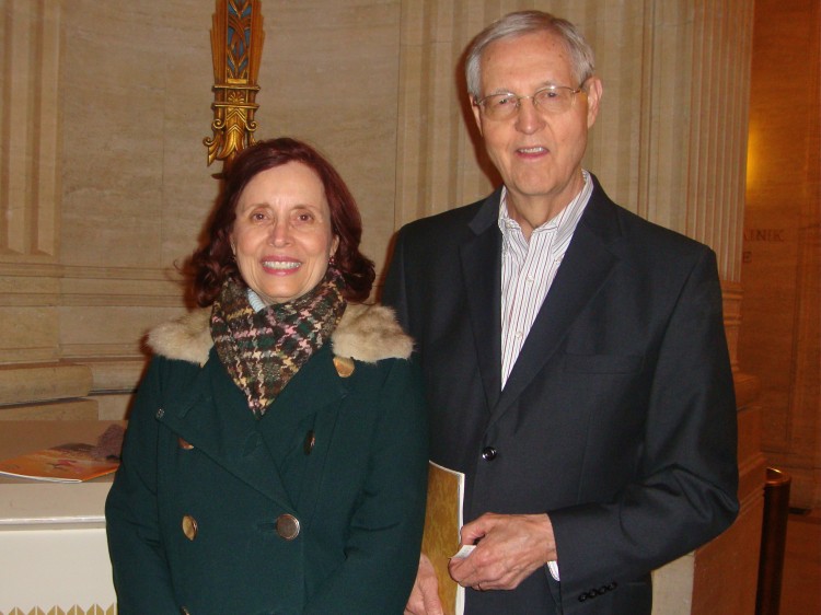 Robert Chatterton and his wife, Carol, attend Shen Yun