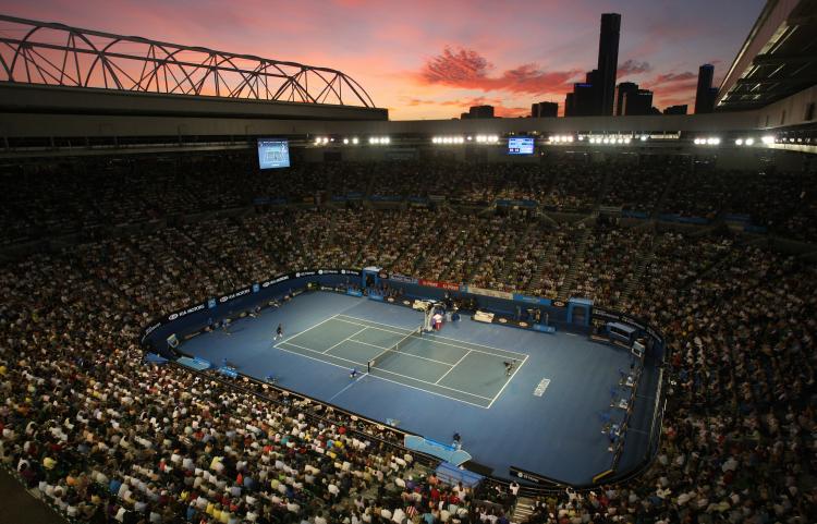 Centre Courtâ�¦The sun sets over Melbourne as French tennis player Jo-Wilfried Tsonga and Serbian  opponent Novak Djokovic play their Menâ��s Singles Final at the 2008 Australian Open tennis tournament at the Rod Laver Arena. (Clive Brunskill/Getty Images)