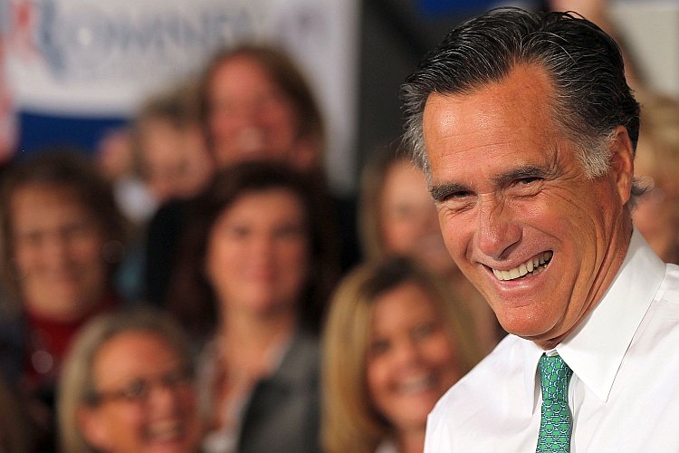 Mitt Romney Campaigns In Hartford, Connecticut