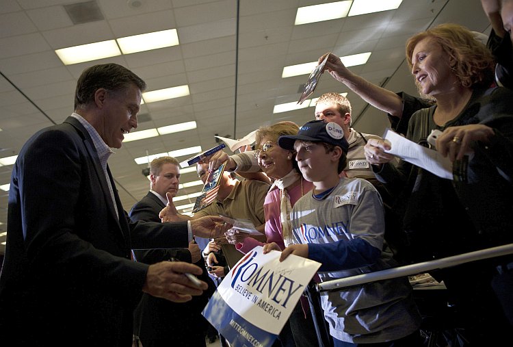 Republican presidential contender Mitt Romney