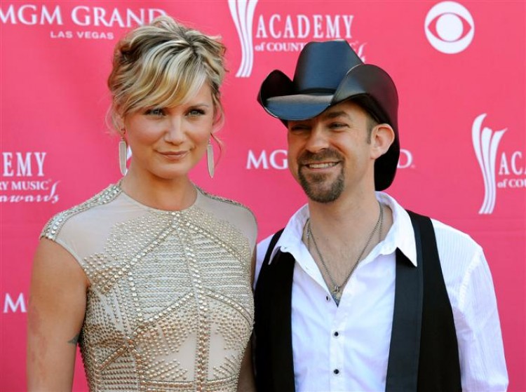 (L-R) Musicians Jennifer Nettles and Kristian Bush of Sugarland (Charley Gallay/ Getty Images)