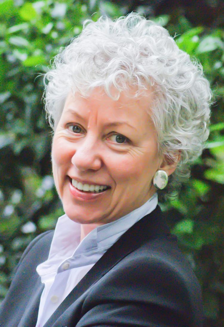 Suzun Bennet, Broker and vice president at Halstead Property.  (The Epoch Times)