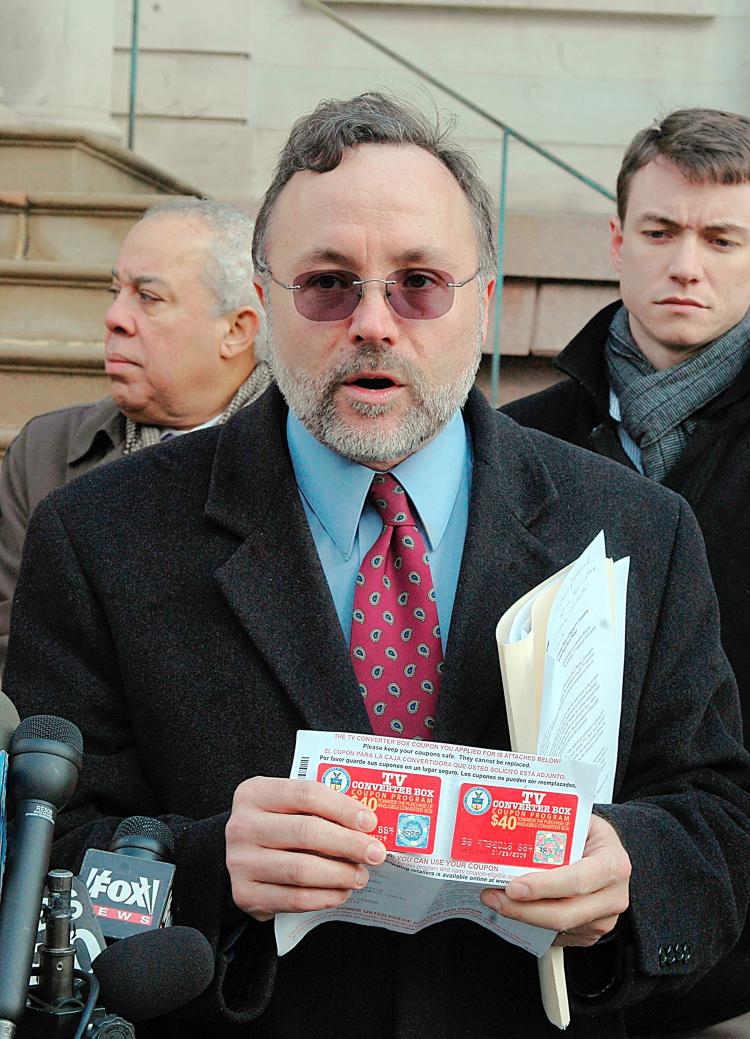 Chuck Bell, programs director for the Consumers Union, gives reasons for the federal government to push back the implementation of mandatory digital television. (Jonathan Weeks/Epoch Times)