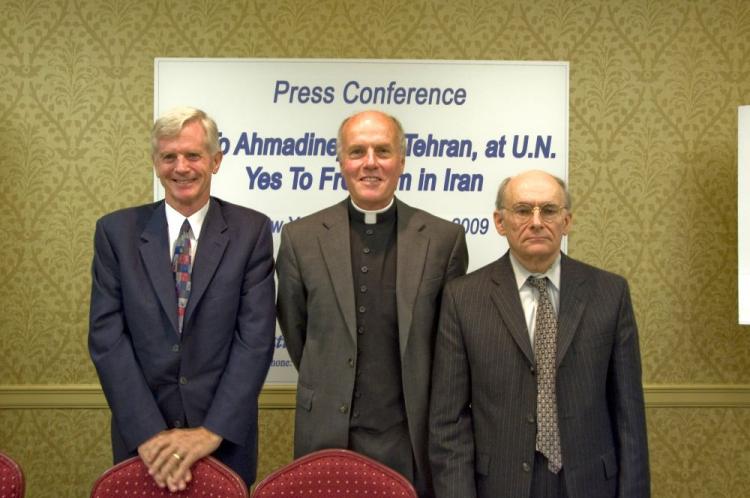 (L-R)  David Kilgour, former Canada Secretary of State for Asia-Pacific; Rev. Dr. Davide Lowry, director of the Center for Peace and Reconciliation; and David Matas, director of the International Center for Human Rights and Democratic Development at a press conference condemning Iranian President Ahmadinejad's presence at the United Nations General Assembly. (Aloysio Santos/The Epoch Times)