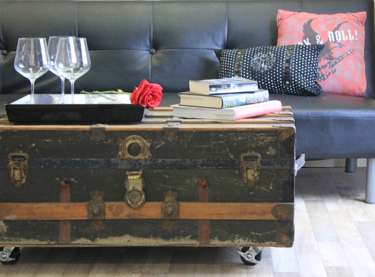  DIY Trunk Coffee Table