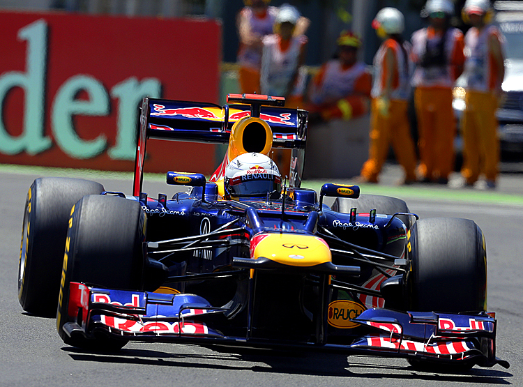 Red Bull Racing's Sebastian Vettel drives at the Valencia Street Circuit qualifying for the Formula One European Grand Prix. (Jose Jordan/AFP/GettyImages)