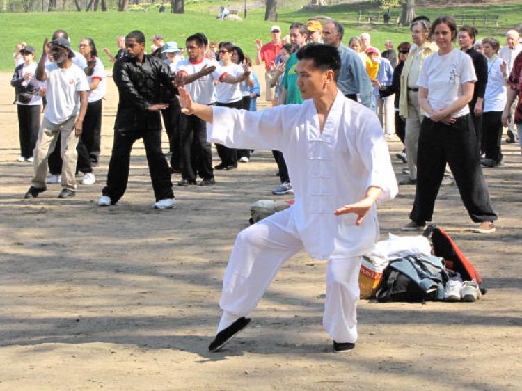 ANCIENT STYLE: Martial arts Master Longfei Yang from the Xin Wu Men Martial Arts Association displays his art. Courtesty of Xin Wu Men. (Courtesy of Xin Wu Men Association)