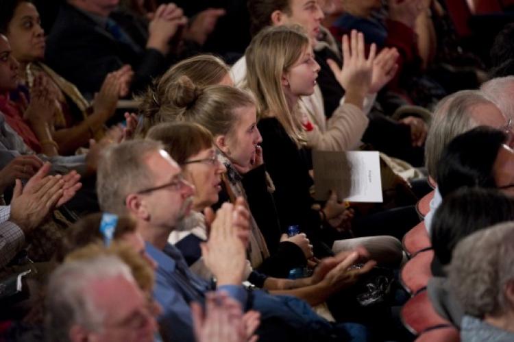 Audience members at Shen Yun's performance on Feb. 21 in New York City. (Dai Bing/The Epoch Times)