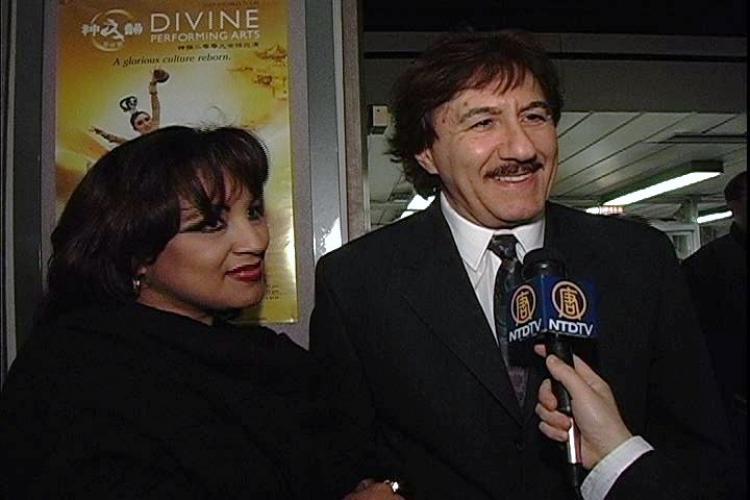 Mr. Miguez (R), executive producer and host of Acento Latino TV, and his co-host, Mrs. Wrzesinski (NTDTV)