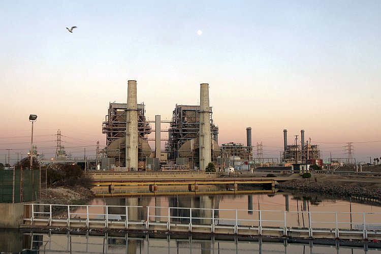 The AES Corporation 495-megawatt Alamitos natural gas-fired power station