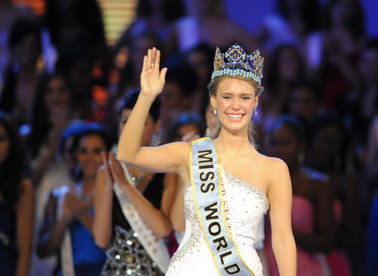 Alexandria Mills won Miss World amid controversy that Miss Norway Mariann Birkedal deserved the prize but was rebuffed by the Chinese regime. (LIU JIN/AFP/Getty Images)