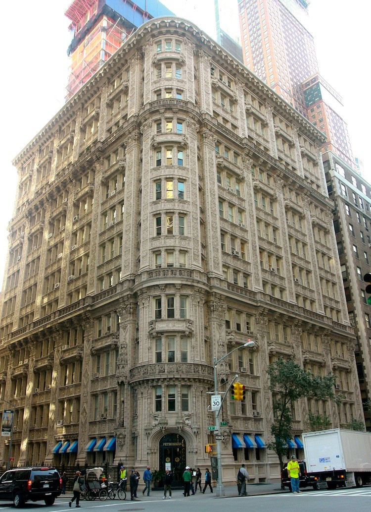 Alwyn Court, between 57th and 58th streets, harkens back over a century and displays grand outer designs that stand out among the newer surrounding buildings. (Zack Stieber/The Epoch Times)