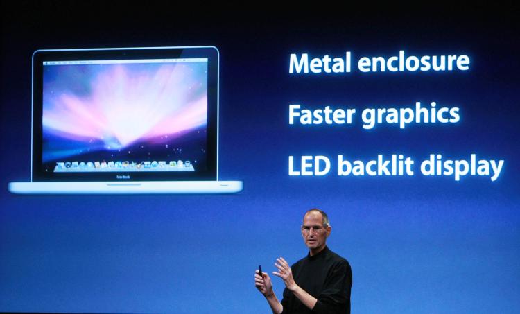 Apple CEO Steve Jobs at Apple Headquarters October 14, 2008 in Cupertino, California. Jobs announced a new versions of the MacBook, MacBook Air, and MacBook Pro laptop computers. (Justin Sullivan/Getty Images)