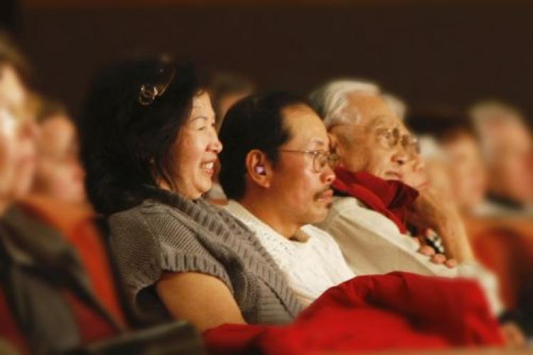 The audience at the Divine Performing Arts 2009 World Tour in San Francisco. (Ma Youzhi/The Epoch Times)