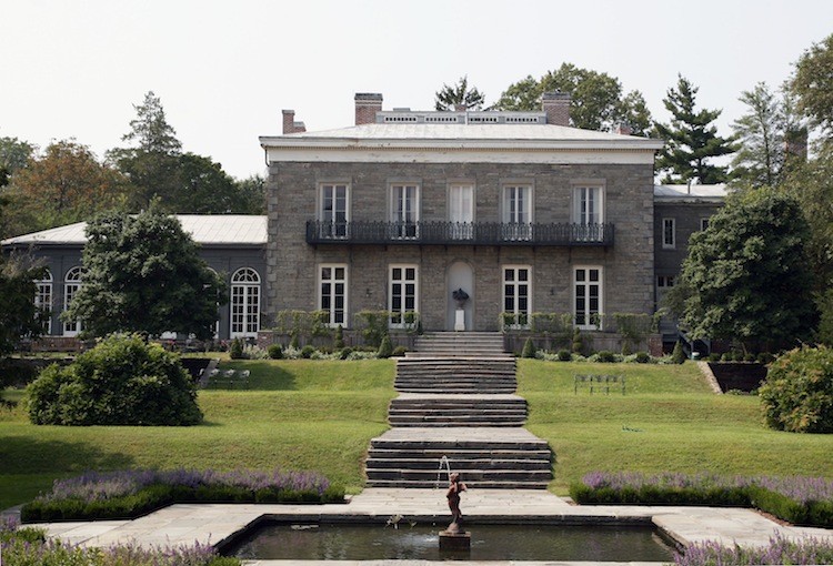 MANSION ON THE BAY: The Bartow-Pell Mansion and Museum on Pelham Bay is part of the New York City Parks Department and is the sole remaining mansion of more than 20 that were built in the area in the 19th century. (Tim McDevitt/The Epoch Times)