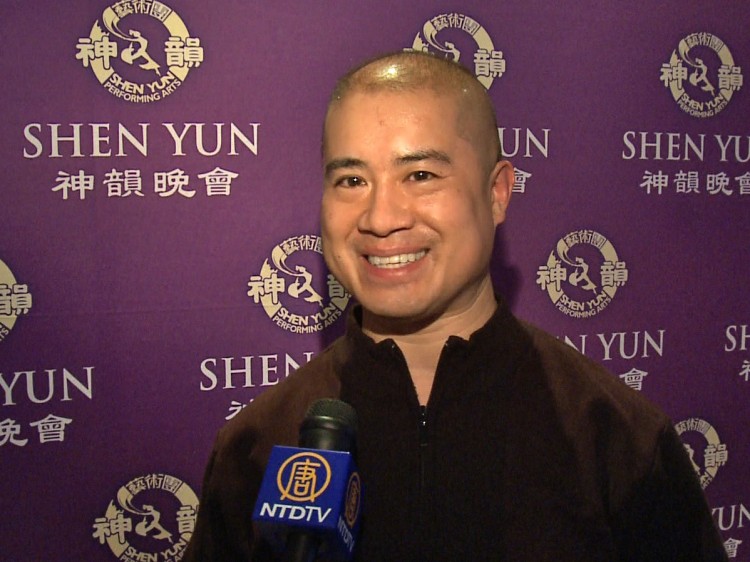 20130119 Toronto Shen Yun Ben Hum NAAAP