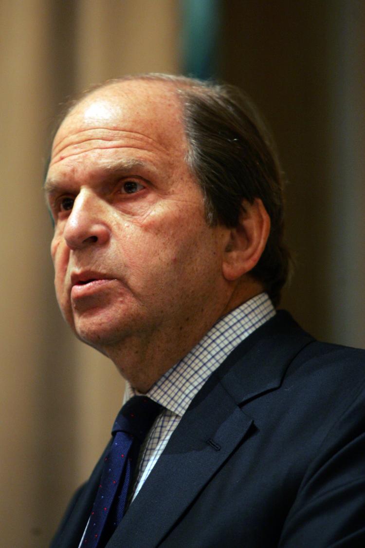 In this file photo, Bruce Wasserstein, Lazard Chairman, speaks during a media conference in February 2006 in New York. Wasserstein passed away on October 14 in a hospital. (Michael Nagle/Getty Images)