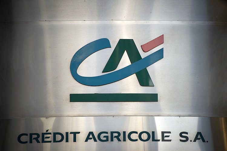 The logo of the 'Credit Agricole' bank
