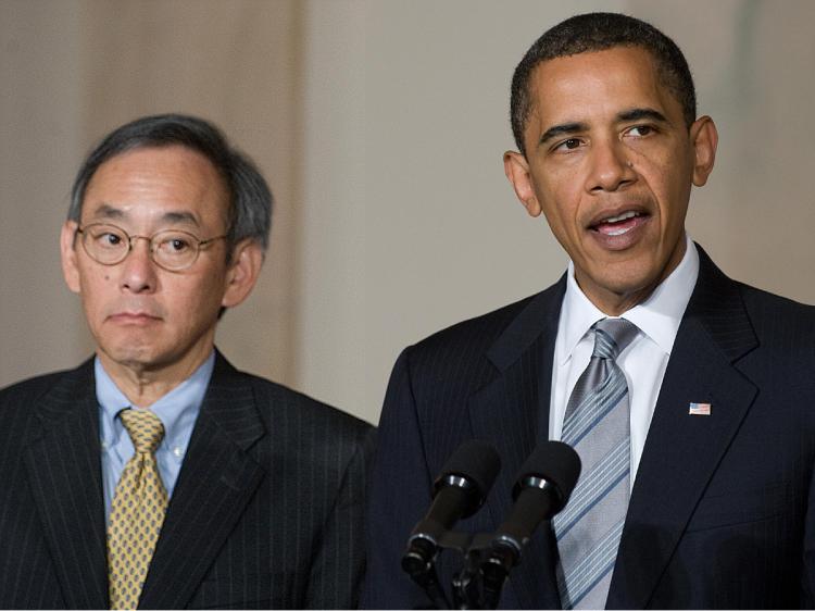 Pres. Obama speaks alongside Energy Secretary Steven Chu (L) on U.S. energy policy. (Saul Loeb/AFP/Getty Images)