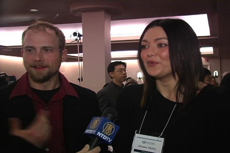 Ms. Matley (R) and her friend Jerod at the Shen Yun Performing Arts show in Calgary (NTDTV) Ms. Matley (R) and her friend Jerod at the Shen Yun Performing Arts show in Calgary (NTDTV)