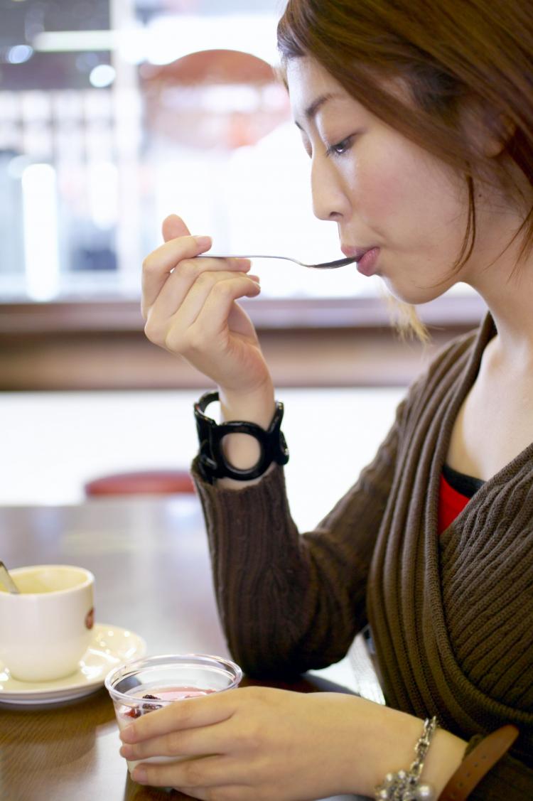 When you eat, take time to enjoy it. (Photos.com)