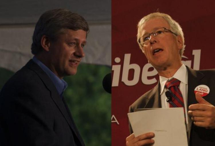 Canadian Prime Minister Stephen Harper (L) has delayed a non-confidence vote that could bring down his two-month old Conservative government. The Liberals, currently led by Stephane Dion (R) have proposed forming a coalition government with the New Democratic Party to take over. (Matt Little/Epoch Times Staff)