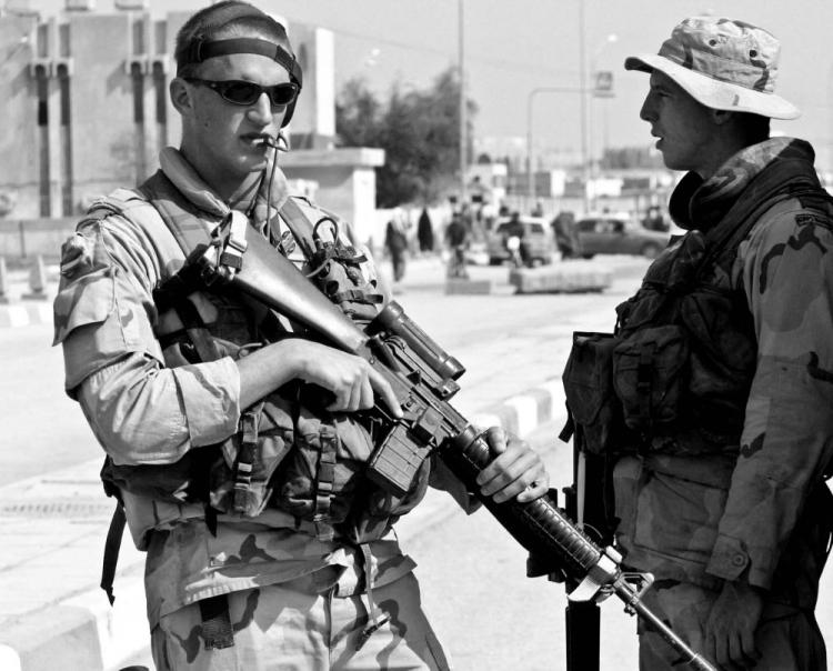 Dutch soldiers on patrol in Samawa, Iraq in 2004.  (Ahmad Al-Rubaye/AFP/Getty Images )