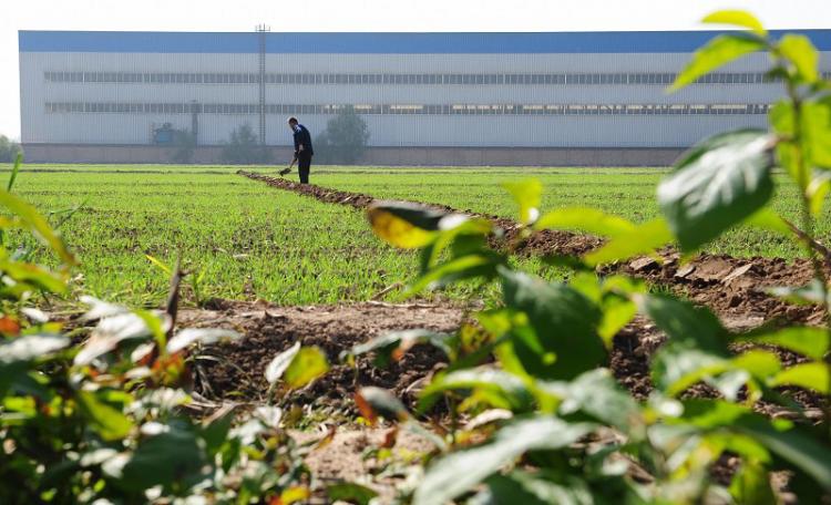 The urban-rural income disparity has risen sharply over the years.  (Getty Images)