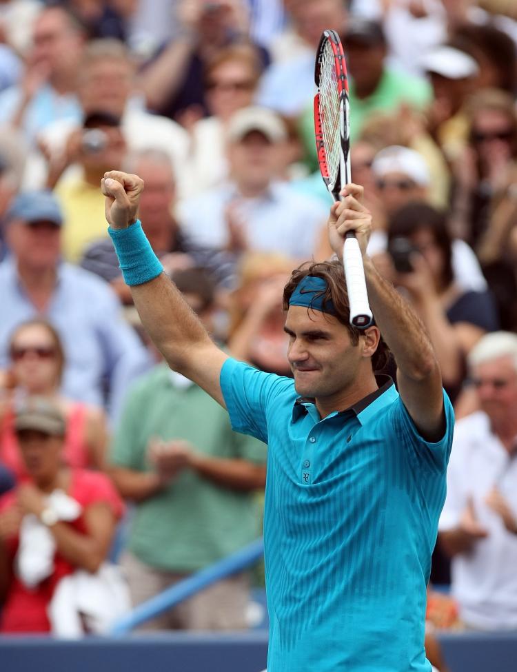 BACK AT HIS BEST: Roger Federer never gave Novak Djokovic a shot at the title on Sunday in Cincinnati. (Nick Laham/Getty Images)