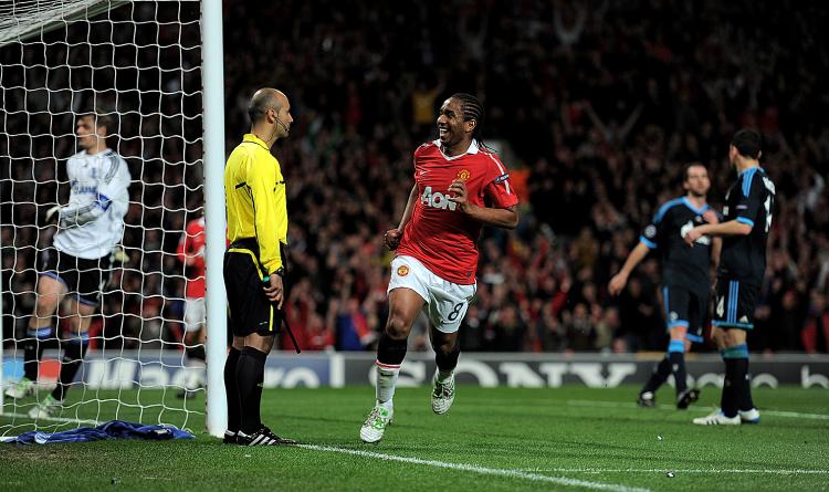 Anderson of Manchester United celebrates scoring his team's fourth goal during the UEFA Champions League Semi Final second leg match between Manchester United and Schalke. (Michael Regan/Getty Images)