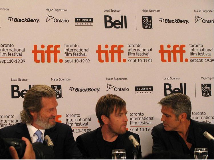 Jeff Bridges, Ewan McGregor, and George Clooney at the 2009 Toronto Film Festival press conference for 'The Men Who Stare at Goats' (The Epoch Times)