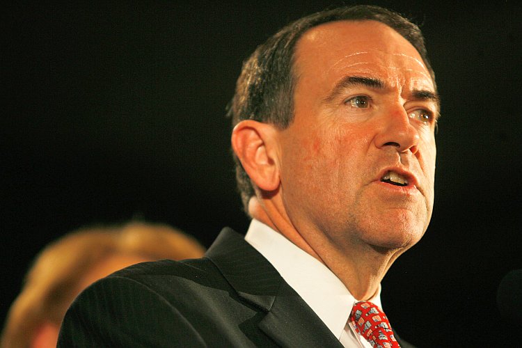 U.S. Republican presidential candidate and former Arkansas Gov. Mike Huckabee