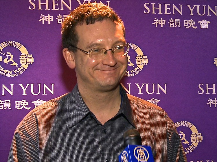 John Radick, owner of the Niagara Home and Health Expo, attended Shen Yun