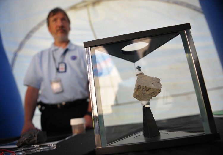 A fragment of a meteorite from Mars on display. (MANDEL NGAN/AFP/Getty Images)
