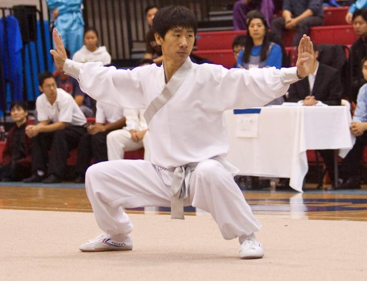 Contestant Kevin Yang practices in the long fist style. (Edward Dai/The Epoch Times)