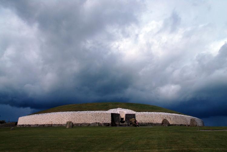 Newgrange is a 5000 year old Passage Tomb famous for the Winter Solstice illumination which lights up the passage and chamber at the Winter, Boyne Valley in County Meath,Ireland (Martin Murphy/The Epoch Times)